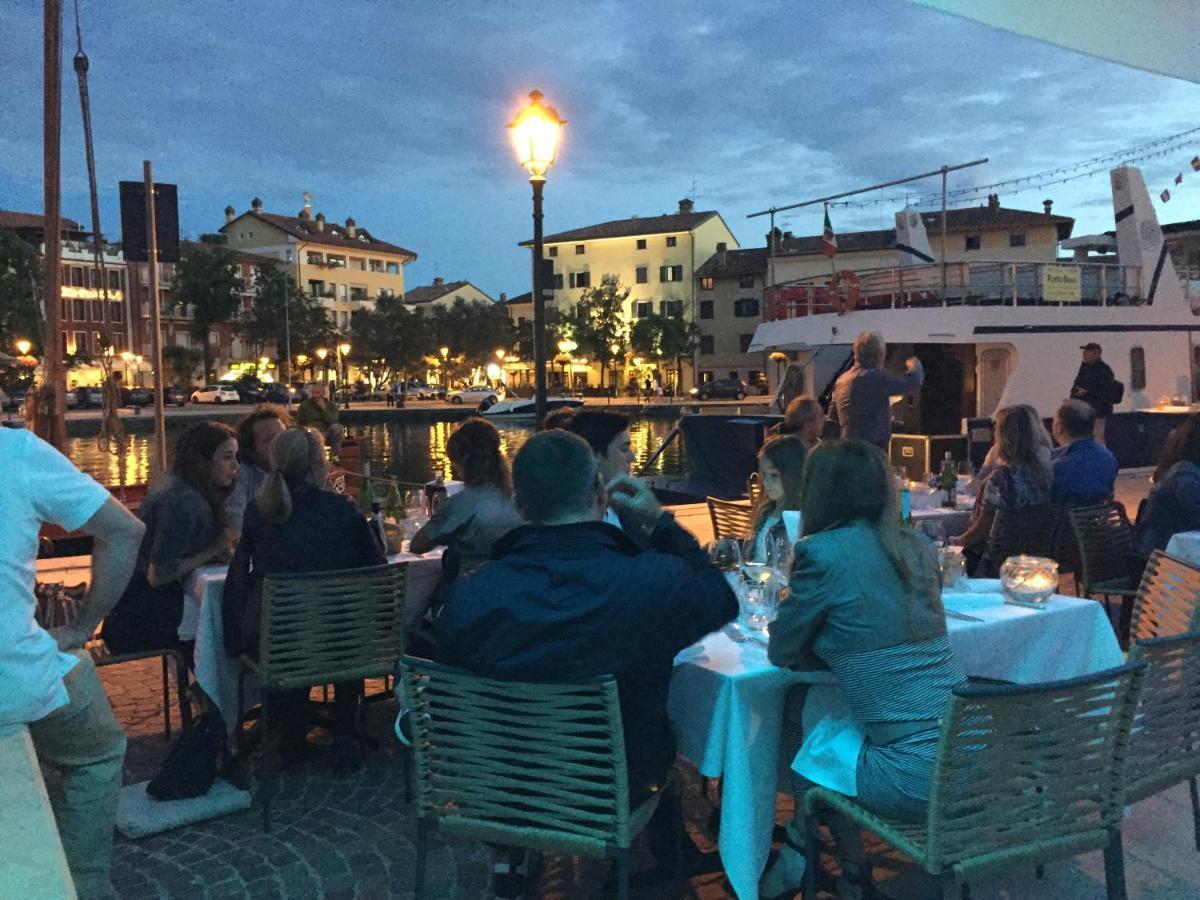 Hotel Alla Citta Di Trieste グラード エクステリア 写真