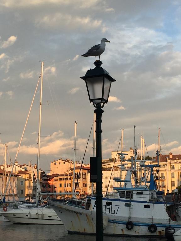 Hotel Alla Citta Di Trieste グラード エクステリア 写真